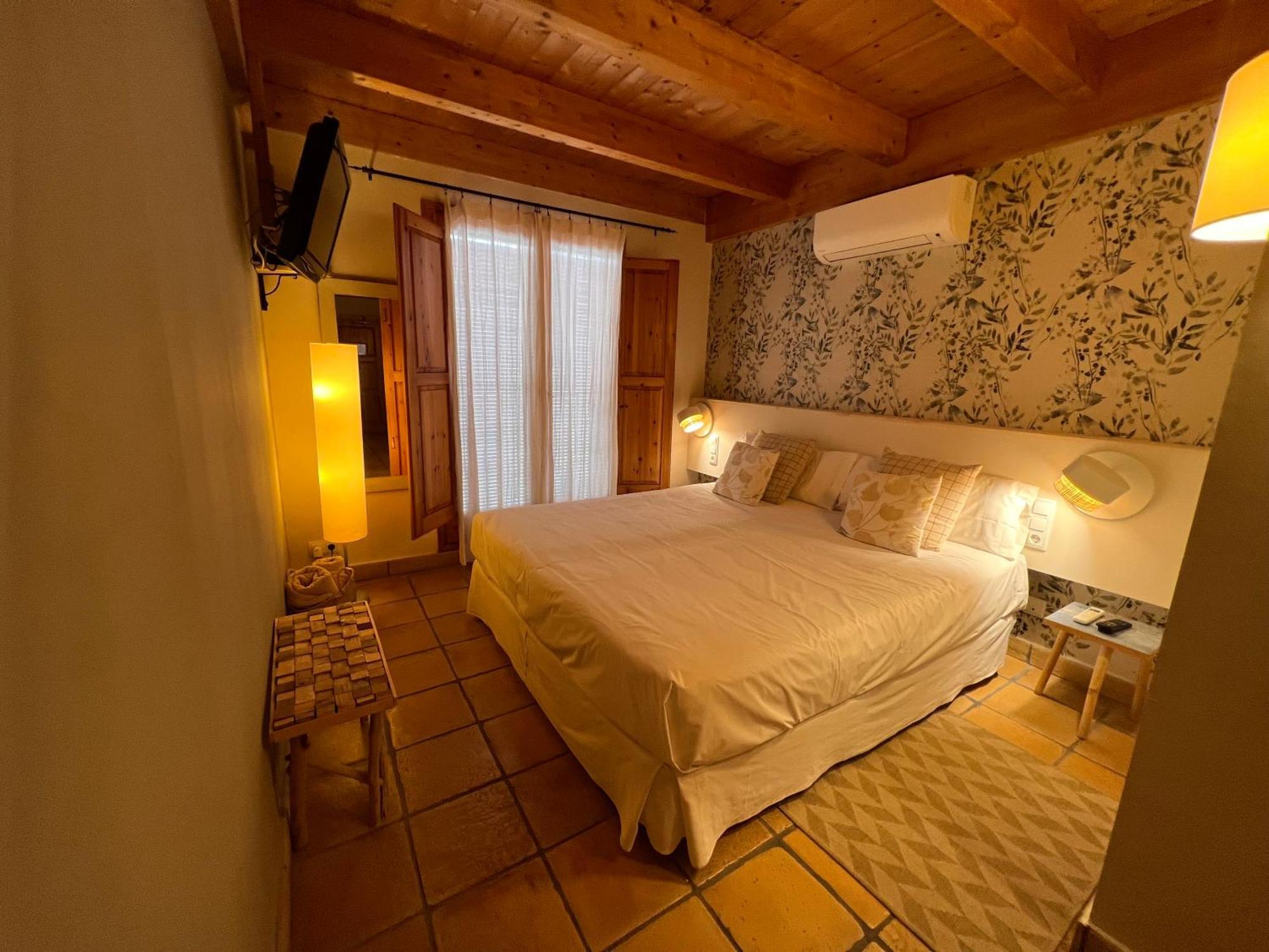Hotel Boutique Niu De Sol - Designed For Adults Palau Saverdera Esterno foto