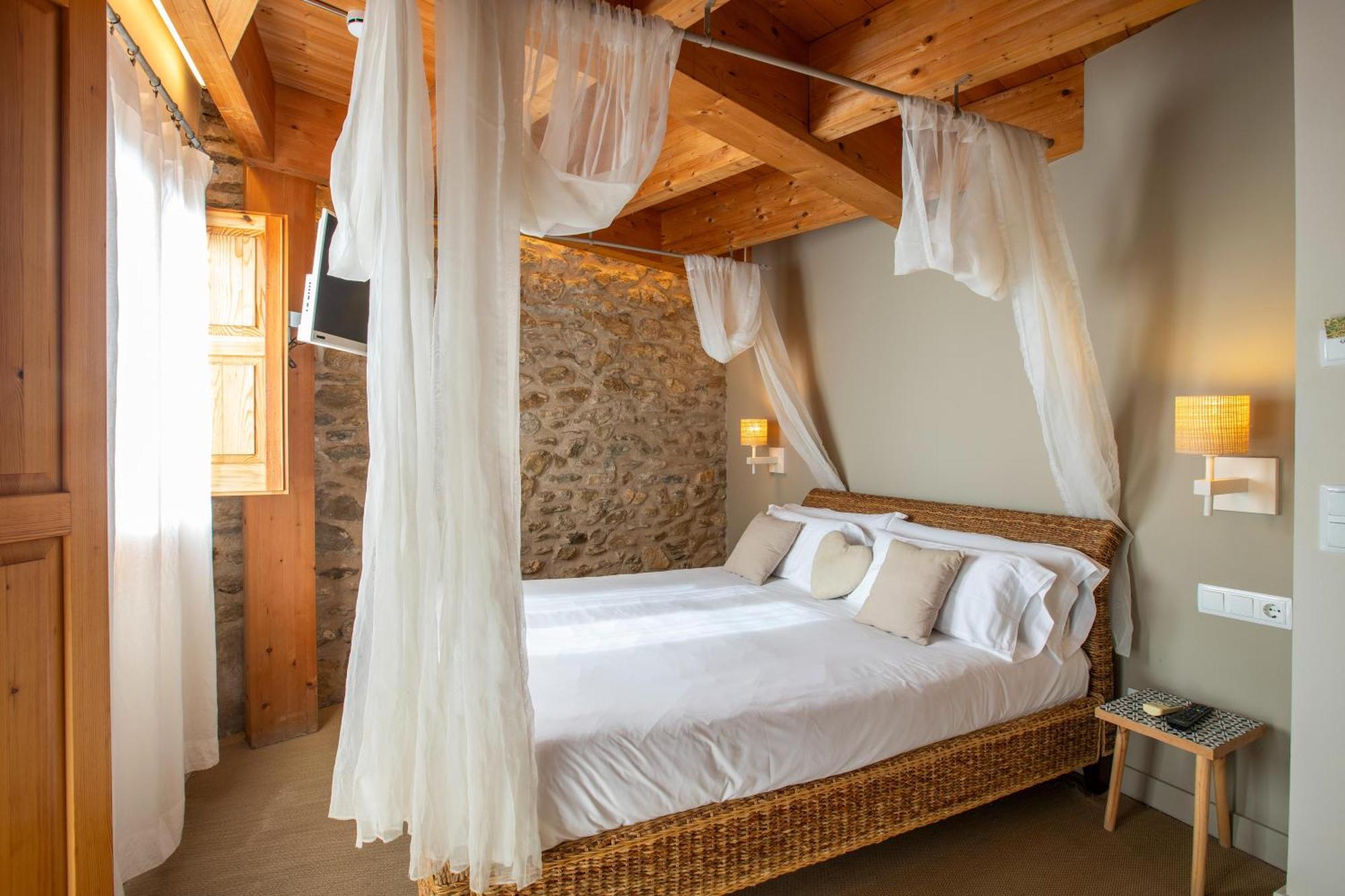 Hotel Boutique Niu De Sol - Designed For Adults Palau Saverdera Esterno foto
