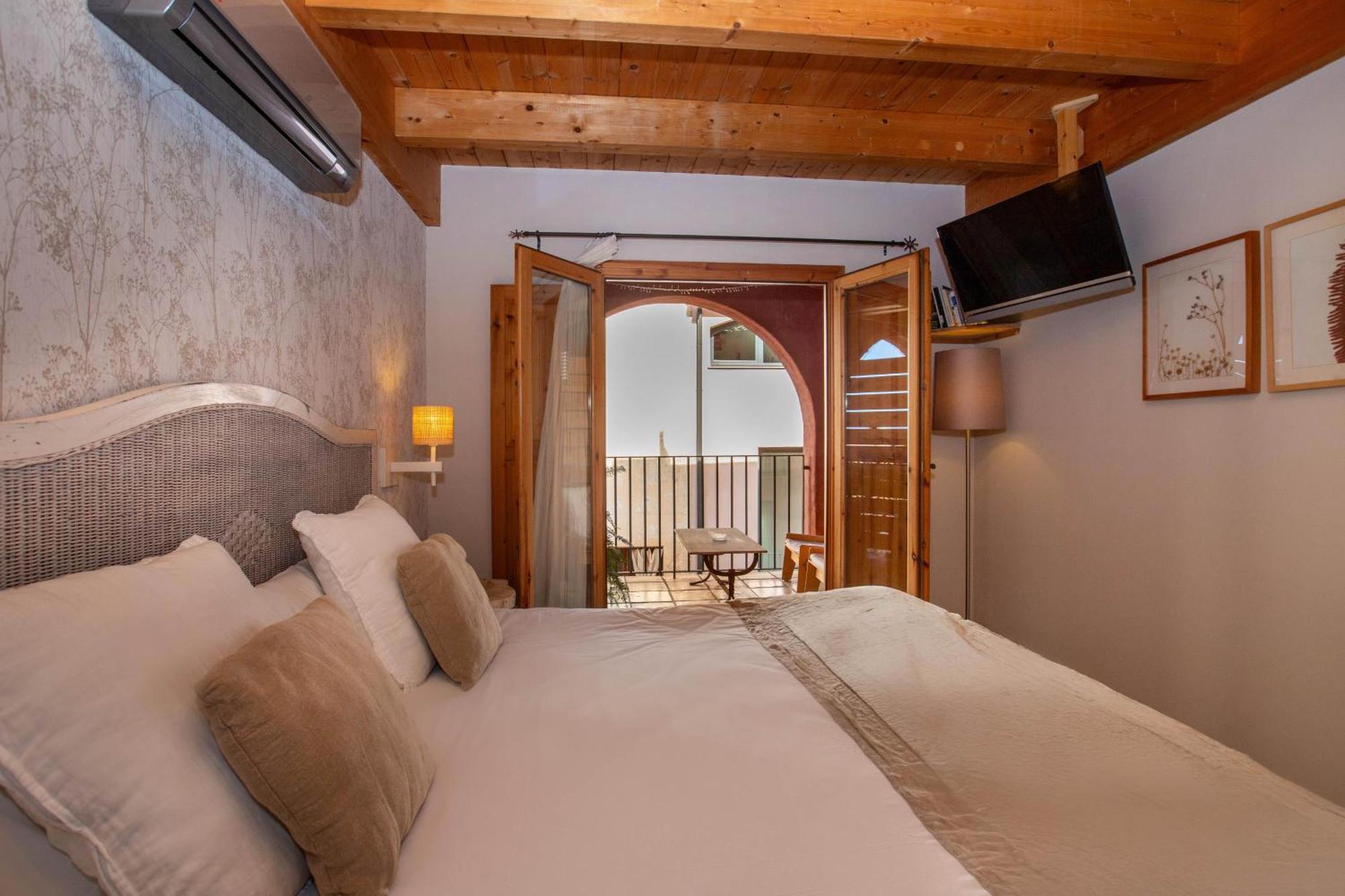 Hotel Boutique Niu De Sol - Designed For Adults Palau Saverdera Esterno foto